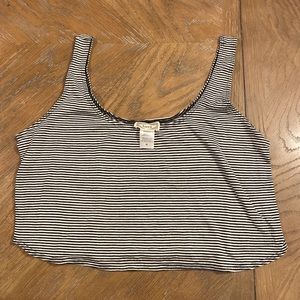 Kirra Flowy Cropped Tank